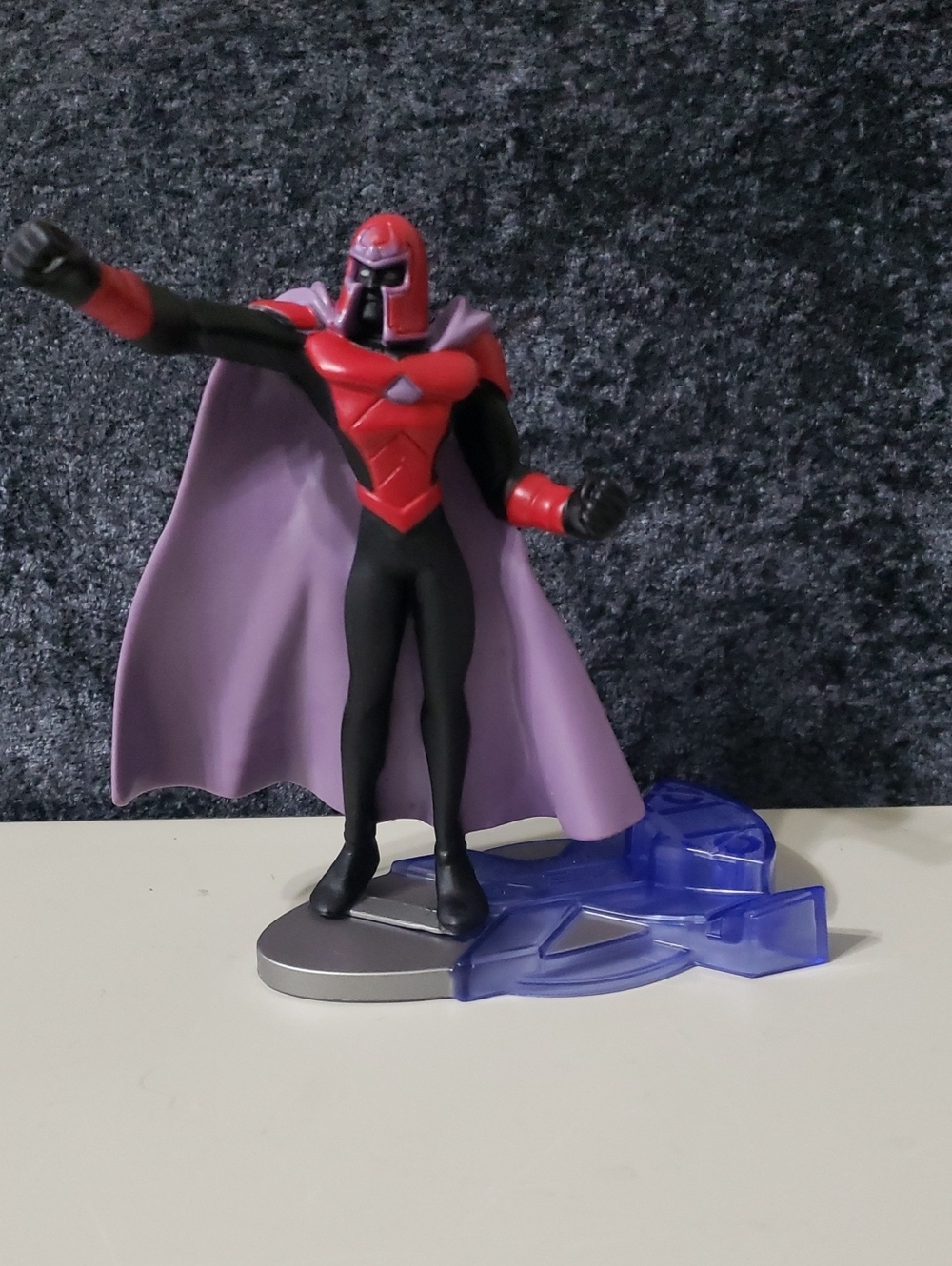 Burger King X-Men Magneto Action Figure Plastic w/ Base Stand Red Black Purple